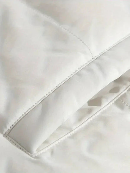 Warme damen-winterjacke mit reißverschluss – wetterfester allrounder