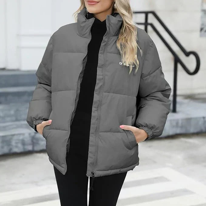 Wärmende damen-winterjacke mit reißverschluss