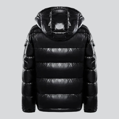 Winter-daunenjacke mit kapuze für herren