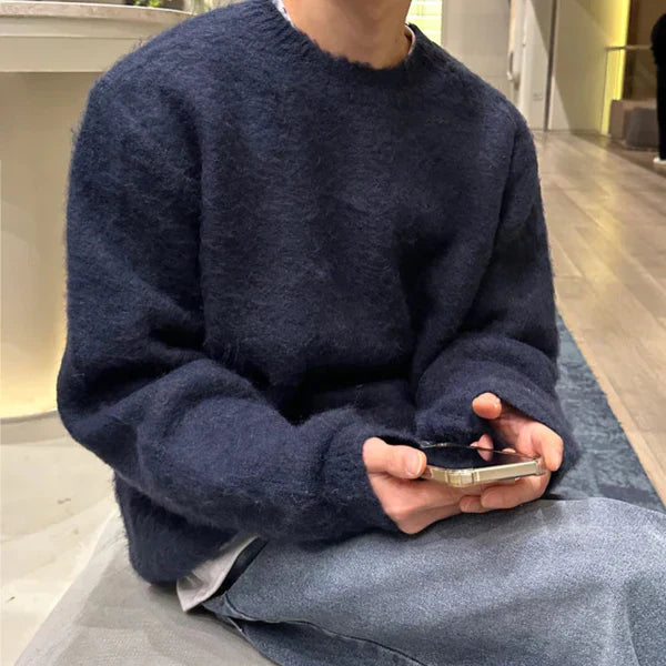 Weicher, kuscheliger herrenpullover mit rundhalsausschnitt – herren