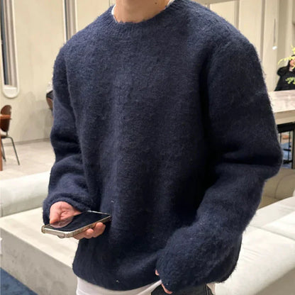 Weicher, kuscheliger herrenpullover mit rundhalsausschnitt – herren