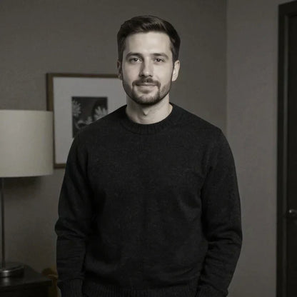 Weicher, kuscheliger herrenpullover mit rundhalsausschnitt – herren