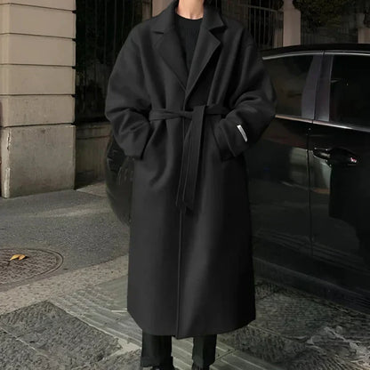 Oversized-trenchcoat aus wolle für herren mit gürtel – herren