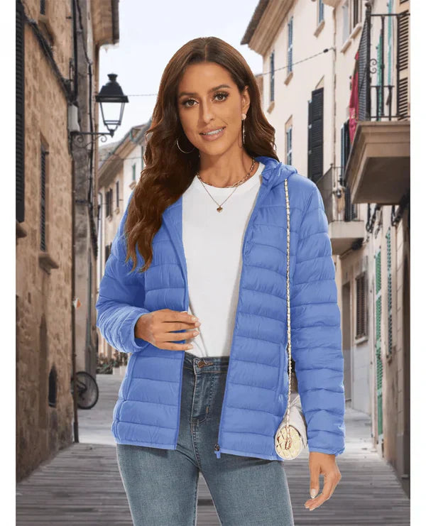 Susanne – leichte steppjacke mit kapuze und moderner passform