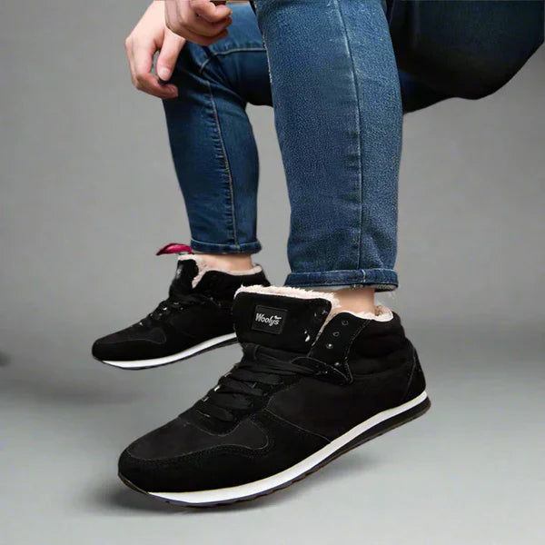 Warme, pelzgefütterte herren-winterstiefel mit hohem schaft – herren